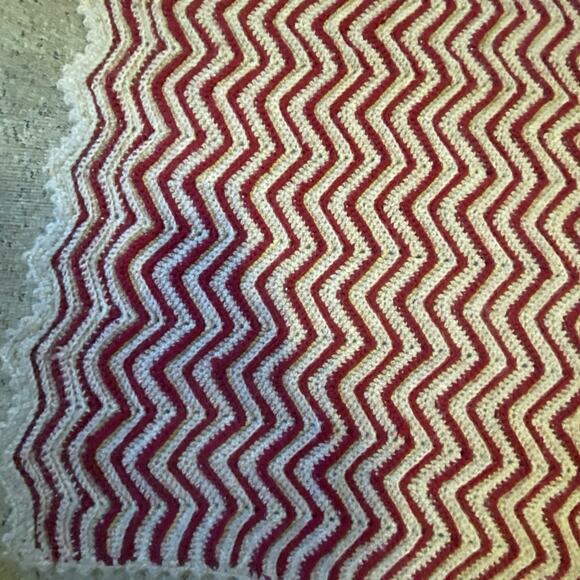 Vintage Hand Knit Crochet Blanket Throw Afghan 38x45” Red Gray Chevron Cottage - Picture 5 of 5